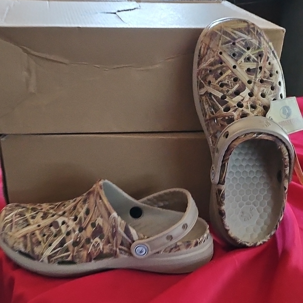 Camouflage Clog Sandals